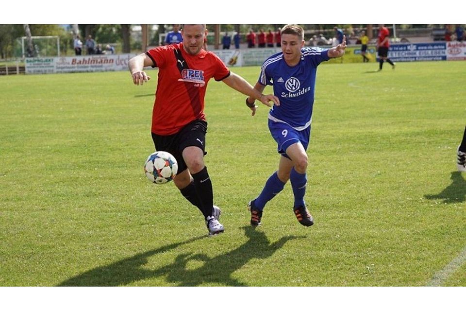 Kelbra (in rot) erwartet am Samstag Mitaufsteiger Naumburg.                F: S.B.SportFotofrafie