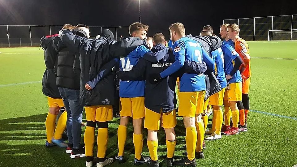 Landesklasse-Vertreter Zörbiger FC besiegte unter Flutlicht den Landesligisten aus Brachstedt.