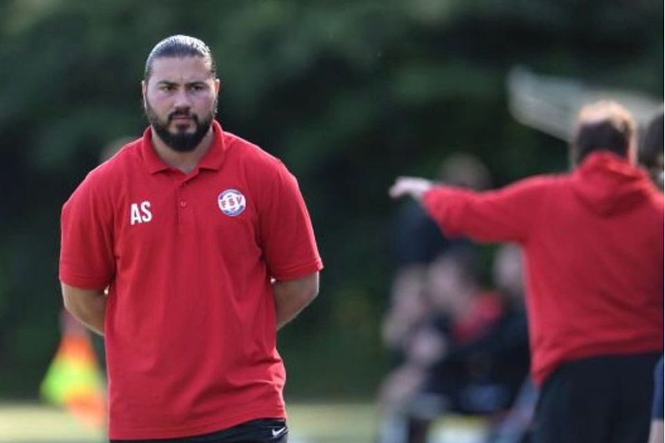 Alperen Sipahi hat das Ruder beim FSV Duisburg übernommen.
