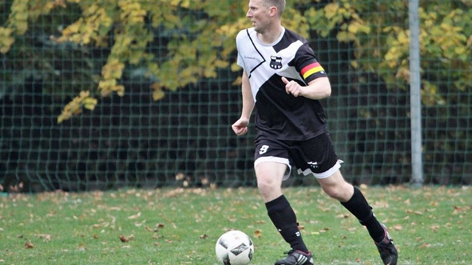 103 Jahre Fußball im Dorf: Das Spiel mit dem runden Leder hat in Staupitz eine lange Tradition. 