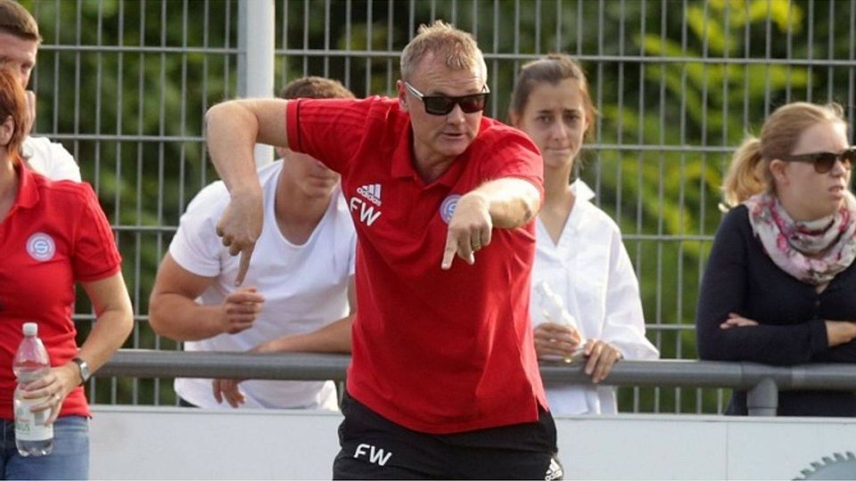 Will seine Mannschaft am Montagabend zu einer außergewöhnlichen Leistung pushen: Ralingens Trainer Frank Wagner.