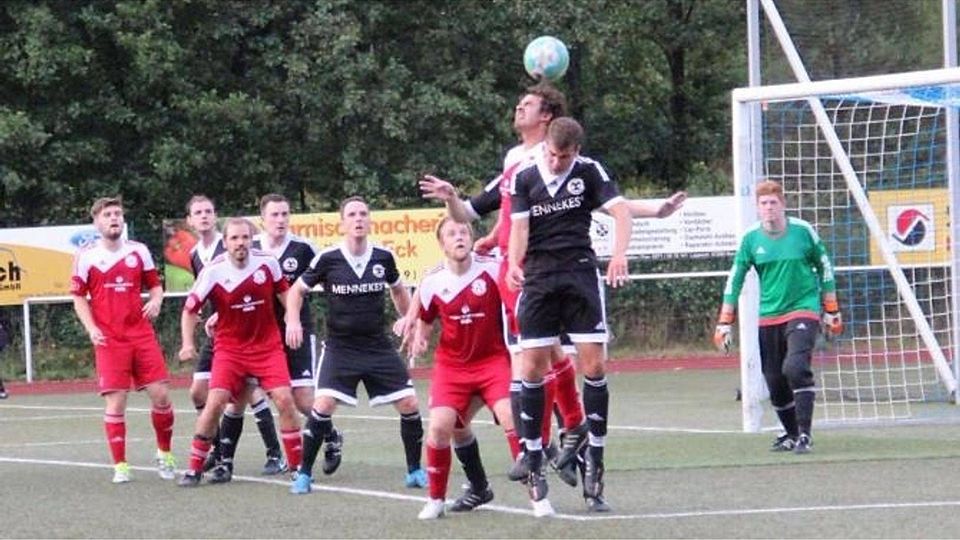 Die Sportfreunde Obersdorf/Rödgen spielen am Sonntag bei Borussia Salchendorf.  Foto: bg
