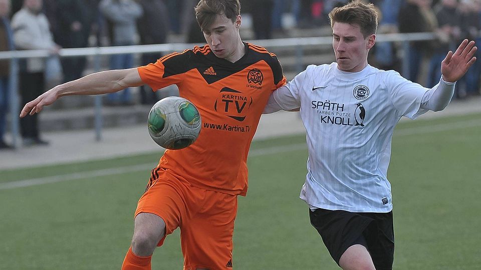 Pechvogel: Fabian Broghammer (li.) zog sich eine Knieverletzung zu. Archivfoto: Rene Vigenron