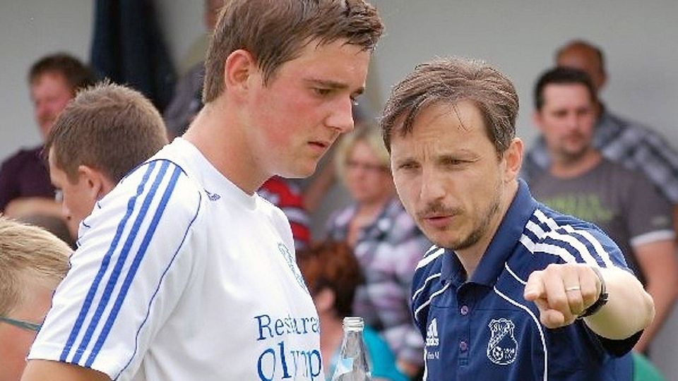 Bernrieds Kapitän Matthias Lazar folgt seinem Coach Marco Dellnitz zum 1.FC  Bad Kötzting F: Franz Nagl
