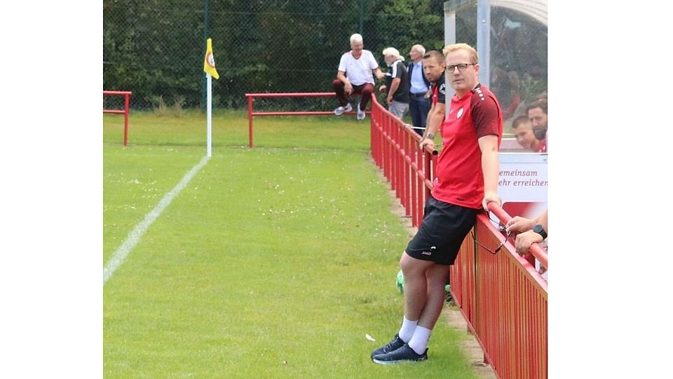 Jannick Trispel stand diesmal allein an der Außenlinie, Nico Speer befindet sich im Urlaub.