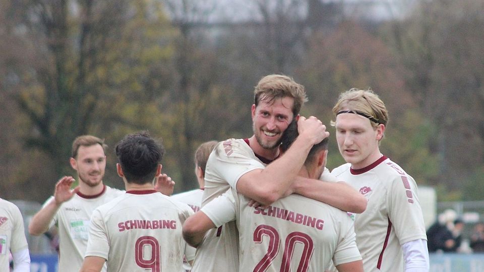 Schwabing gewinnt hoch gegen Unterföhring 
