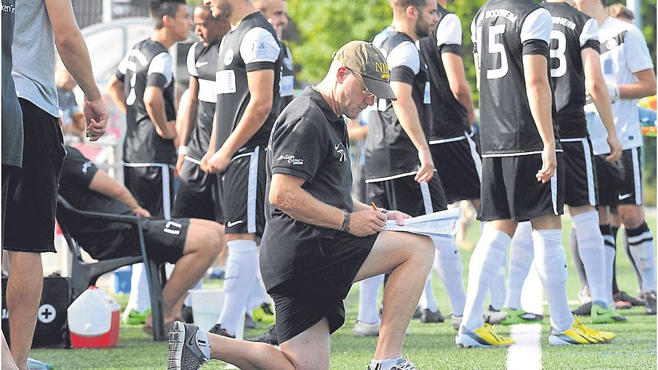 Gute Vorbereitung ist notwendig: Gegen Wormatia Worms II muss Bodenheims Coach Jockel Weinz auf zahlreiche Stammkräfte verzichten. Foto: hbz/Kristina SchÃ¤fer