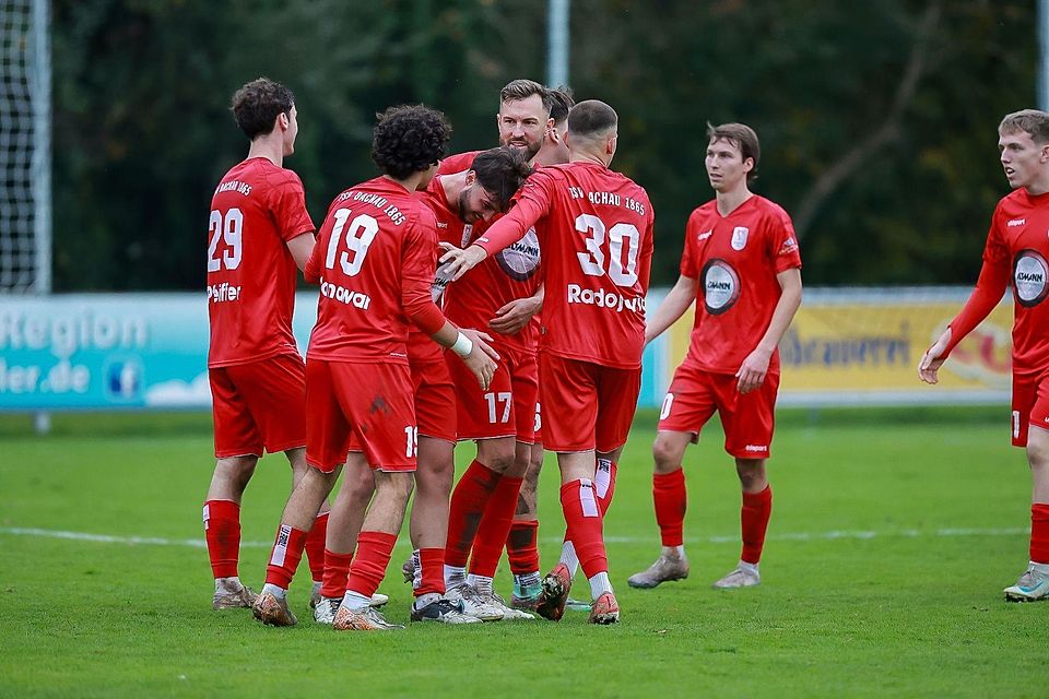 Der TSV 1865 Dachau durfte beim FC Ehekirchen vier Tore bejubeln.