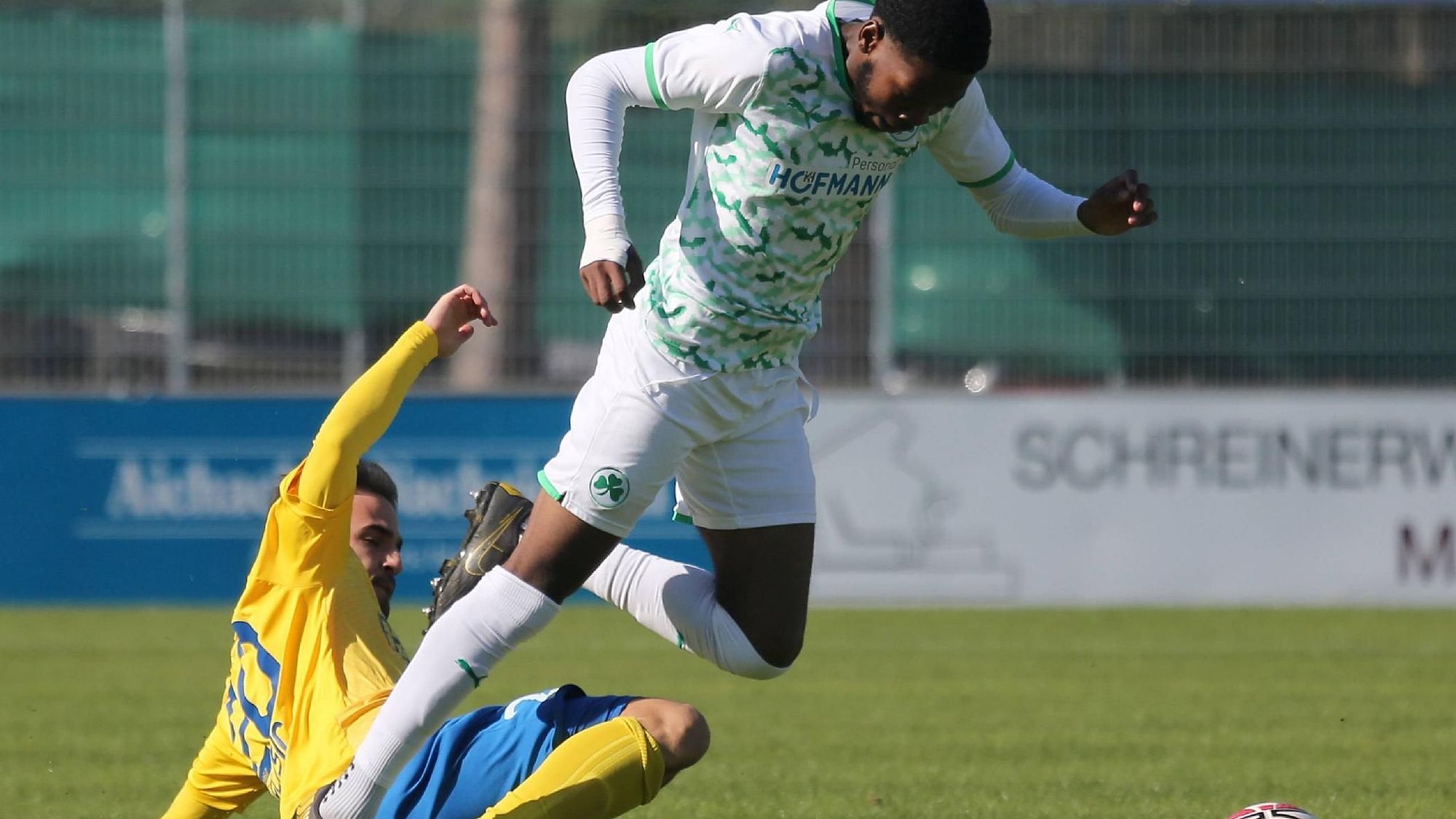 Pipinsried Auswärtsspiel bei Greuther Fürth „Pipi“ will den Klassenerhalt klar machen FuPa
