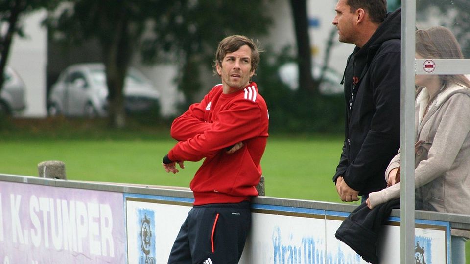 Trainer Stefan Drengler von Inhauser Moos freut sich über die Nominierung seiner Spieler in der Elf der Woche (7)F: Martin Alberer