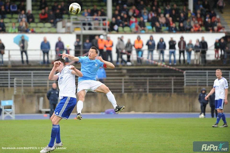 Der FC Viktoria 89 und der FSV Luckenwalde trennen sich 3:3. Foto: Christoph Lehner