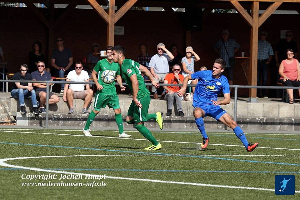 Maximilian Berg (am Ball) ist eine feste Größe im Team von Maurice Burkhardt