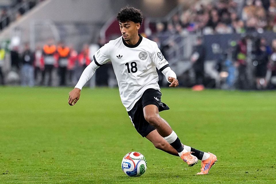Oberpf lzer Feiert Deb t In Der Nationalmannschaft FuPa oberpf-lzer-feiert-deb-t-in-der-nationalmannschaft-fupa