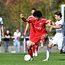 Nach der Niederlage gegen den VfB Hilden will der SV Bergisch Gladbach mit Eliot Albert (in rot) gegen die Schalke-Reserve wieder punkten.
