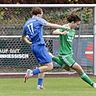 Bereit zum Abschluss: Luis Spang (am Ball) bringt seinen TSV Zornheim gegen die TSG Bretzenheim II (hier mit Moritz Wrana) zwischenzeitlich mit 1:0 in Führung.	Foto: Stefan Sämmer