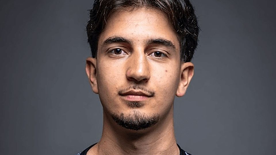 Torhüter Enes Özmen ist neu. 