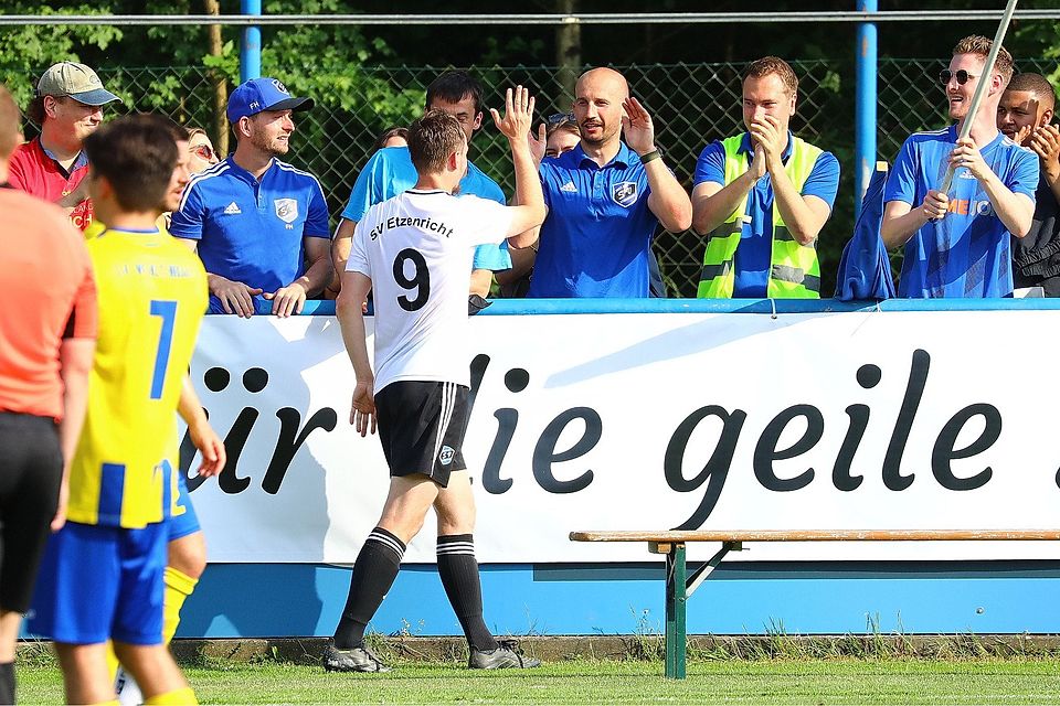 Ein letztes Abklatschen mit den Fans...