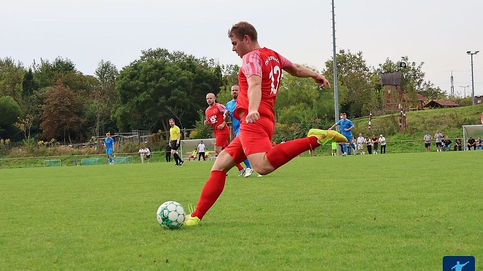 Im Kellerduell konnte sich der TSV RW Auerbach II mit 7:2 gegen den VfR Bürstadt durchsetzen.