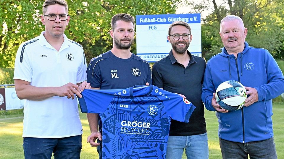 Der neue Sportliche Leiter Alexander Liebrecht, Co-Trainer Maximilian Lamatsch, Trainer Benjamin Götz sowie der Vorsitzende Sigmund Slawomir (von links) freuen sich auf die Zusammenarbeit.