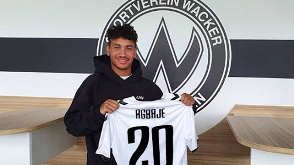Verlässt den TSV 1860 München und läuft künftig für Wacker Burghausen auf: Der 19-jährige Noah Shawn Agbaje.
