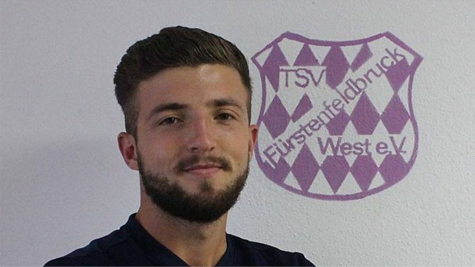 Hajdin Gashi bescherte dem TSV Fürstenfeldbruck West in der Nachspielzeit den nächsten Dreier. Foto: TSV Fürstenfeldbruck West