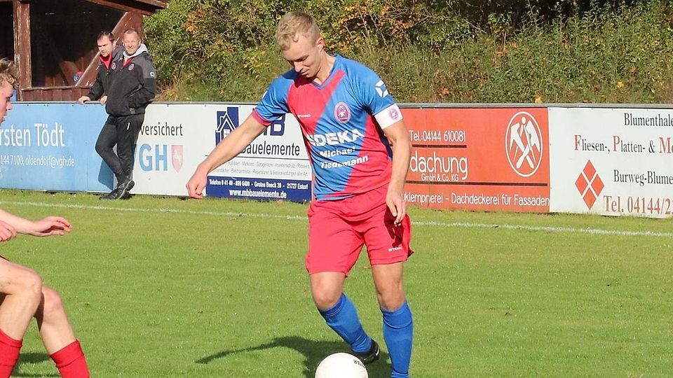 Till Peters half aus und traf.