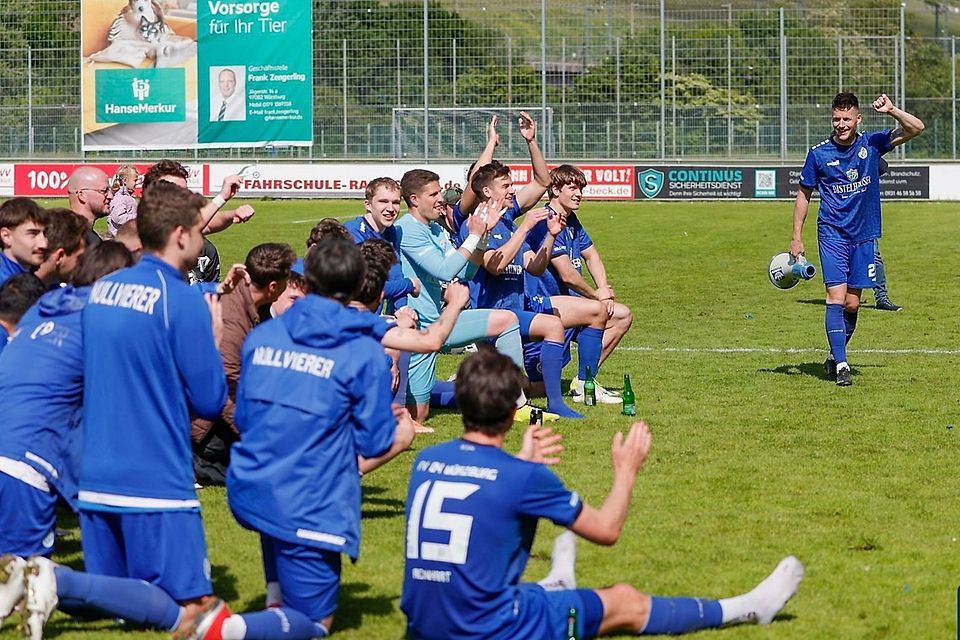 Die Freude nach dem geglückten Klassenerhalt kannte keine Grenzen.