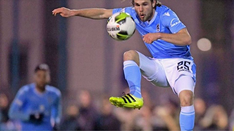 Lucas Genkinger verabschiedet sich am Saisonende von 1860. MIS / Bernd Feil /M.i.S.