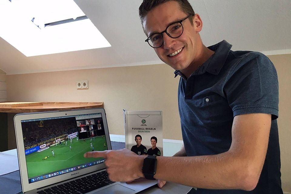 Als 23. Mann ist Fabian Mohr coronabedingt derzeit nicht im Einsatz. Um regeltechnisch auf der Höhe zu bleiben, ist er froh darüber, dass der Fußballverband momentan täglich Regelfragen mitsamt Videoclips zur Anschauung schickt und diese virtuell diskutiert werden können. 
