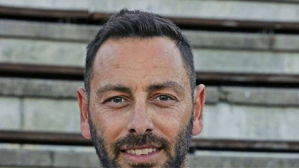 Theo Fringelis sieht als Trainer des SV Fellbach II einen 2:1-Erfolg seines Teams. Foto: Patricia Sigerist