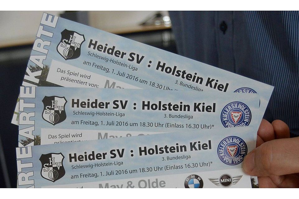 Jetzt heißt es zugreifen: Noch 1000 Freikarten stehen zum Freundschaftsspiel des Heider SV gegen Holstein Kiel  am kommenden Freitag  zur Verfügung.gkn