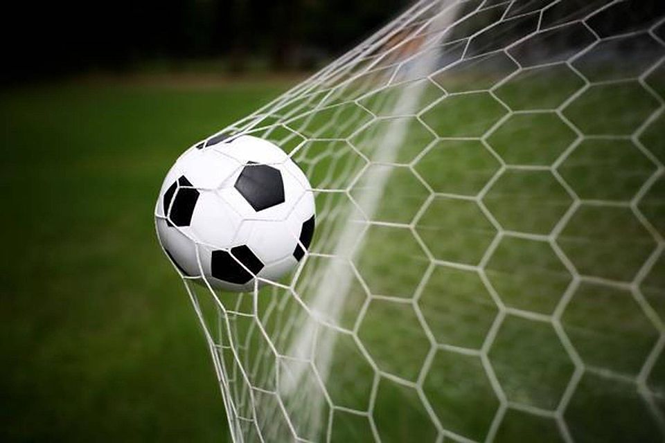 Für die Frauen des FC Bellamont ist in der zweiten Runde der Relegation zur Fußball-Landesliga Endstation gewesen. Shutterstock