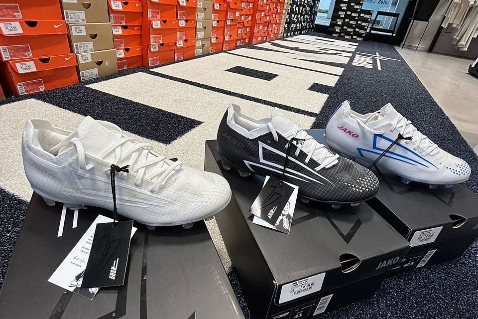 Gewinnt insgesamt dreimal den Schuh Jako RS89 Elite.