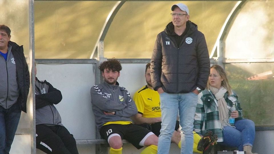 Torsten Holm (r.) verabschiedet sich am Saisonende, Reserve-Coach Martin Fichtner (l.) wurde freigestellt.