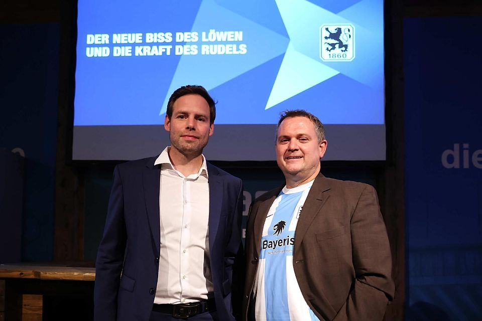 Die neuen 1860-Geschäftsführer Christian Werner und Oliver Mueller bei der Präsentation: „Der neue Biss des Löwen“.