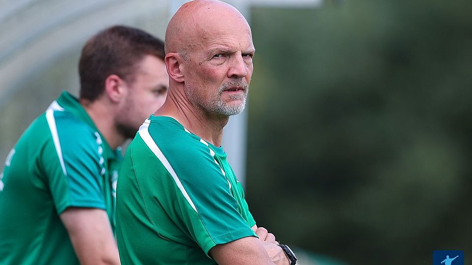 Andreas Eiler hat nur ein kurzes Gastspiel an der Seitenlinie des SV Schalding-Heining II gegeben 
