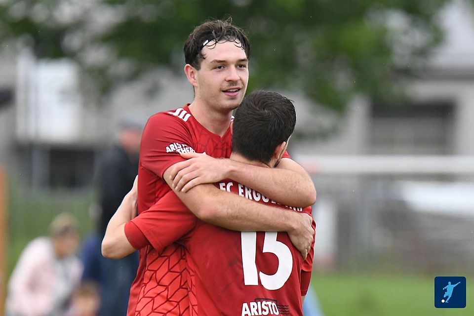 Der FC Ergolding holt mit einem knappen 1:0-Sieg gegen den TSV Langquaid den nächsten Auswärtsdreier - und mischt weiter vorne mit!