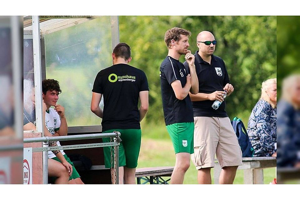 Sven Findeisen (li.) und Mario Ullrich stehen bei der SG Kisslegg diese Saison an der Seitenlinie ... Foto: Josef Kopf