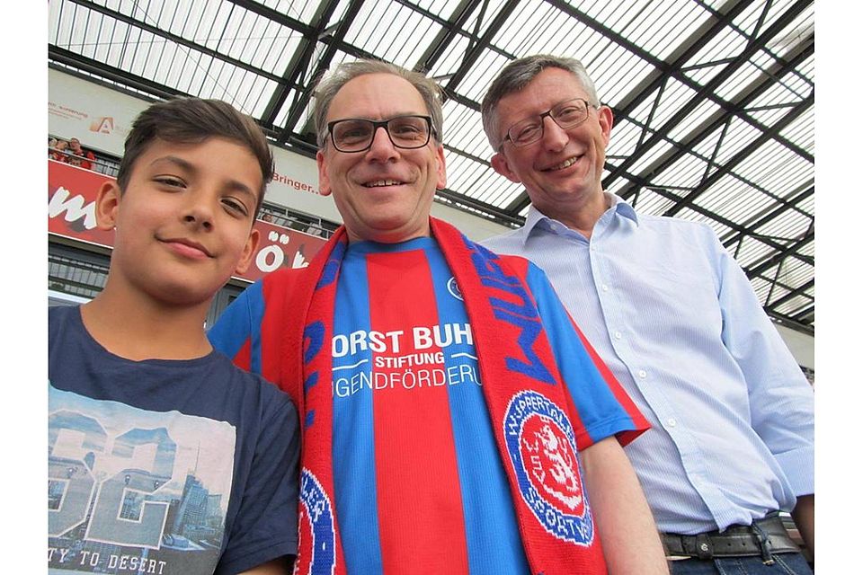 Wuppertals Oberbürgermeister Andreas Mucke (Mi.) mit Sohn und Dezernent Matthias Nocke.
