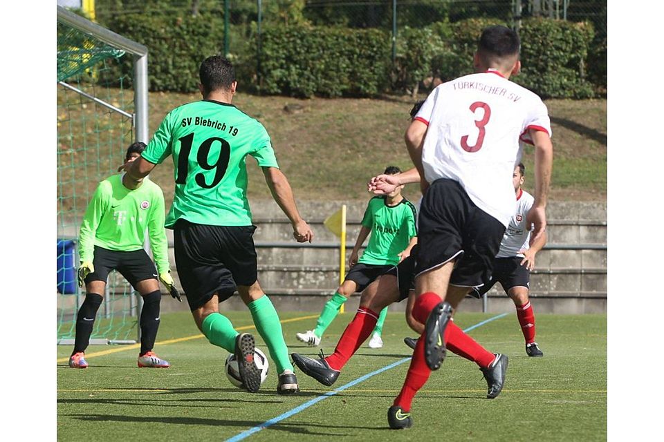 Der TSV Wiesbaden will im Heimspiel gegen Limburg endlich wieder dreifach punkten. Archivfoto: Parker