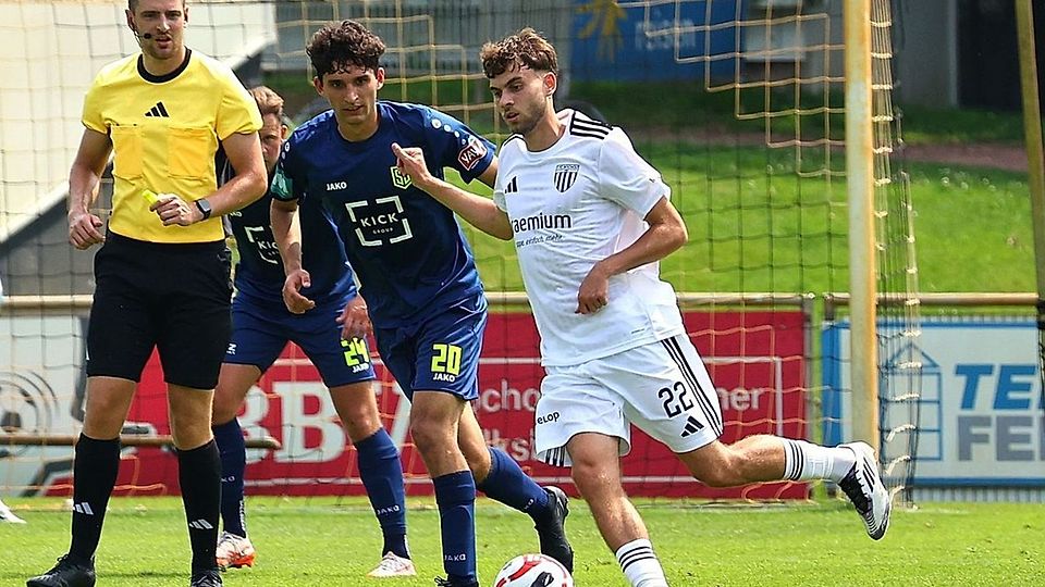 Am Ball: Bogdan Shubin.