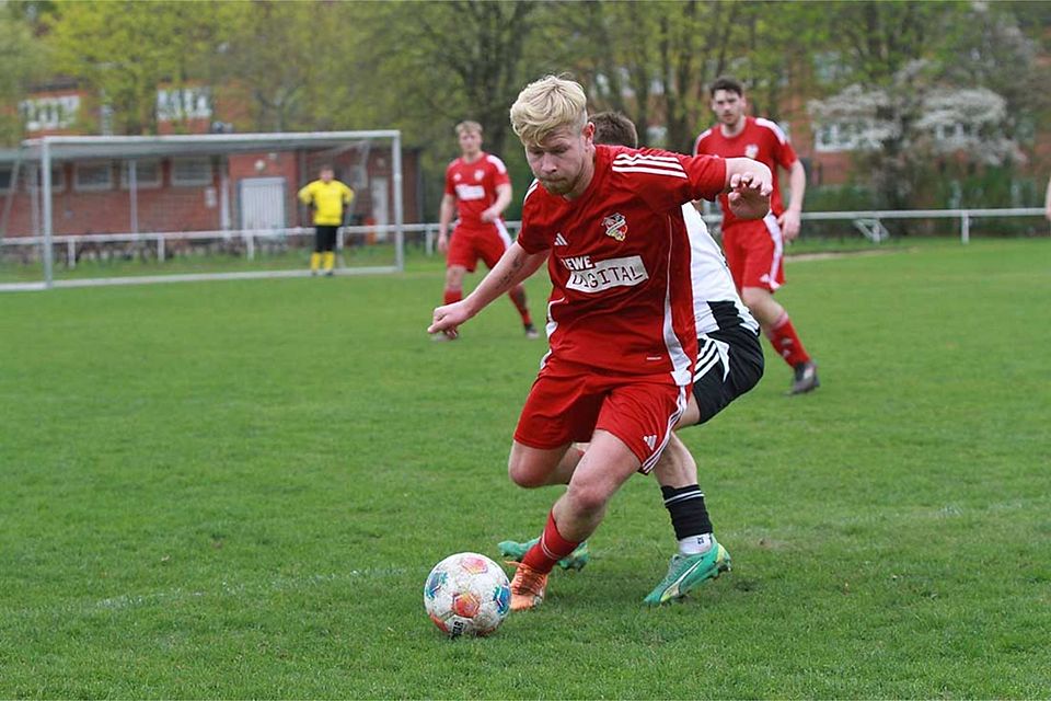 Die erneute Führung mit 2-1 durch Felix Stender stellte die Weichen dengültig auf Sieg für den Kieler MTV beim Preetzer TSV.