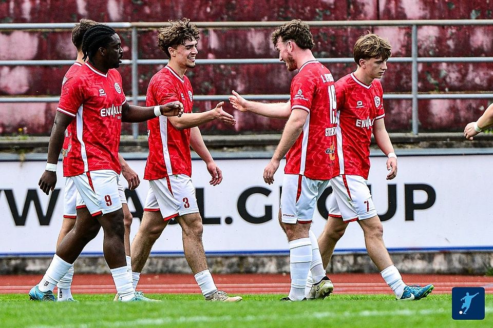 Die Jungs des 1. FC Passau haben sich mittlerweile in der Landesliga Mitte bestens etabliert Die Jungs des 1. FC Passau haben sich mittlerweile in der Landesliga Mitte bestens etabliert