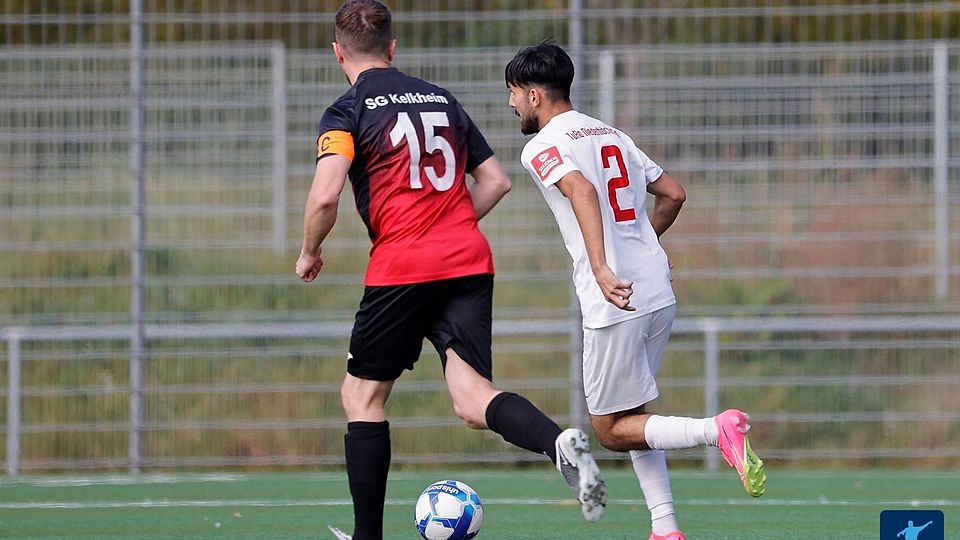 Im spannenden Stadtderby zwischen dem SV Ruppertshain und der SG Kelkheim hielt sich die Entscheidung bis kurz vor Schluss offen – erst ein Handelfmeter bescherte den Gästen den späten Sieg.