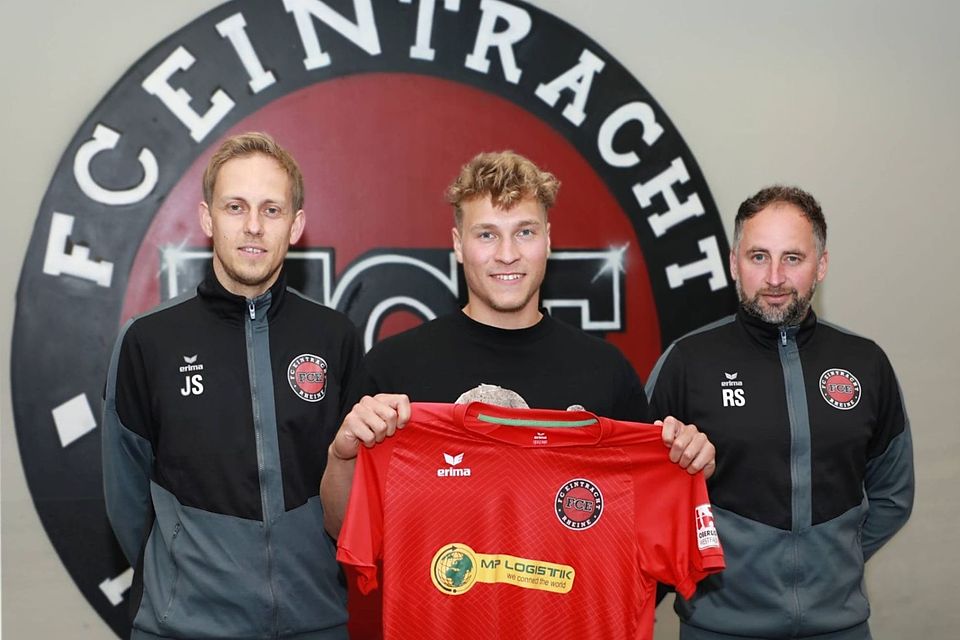 Jakob Duhme trägt in der kommenden Saison das rote Trikot der Eintracht.