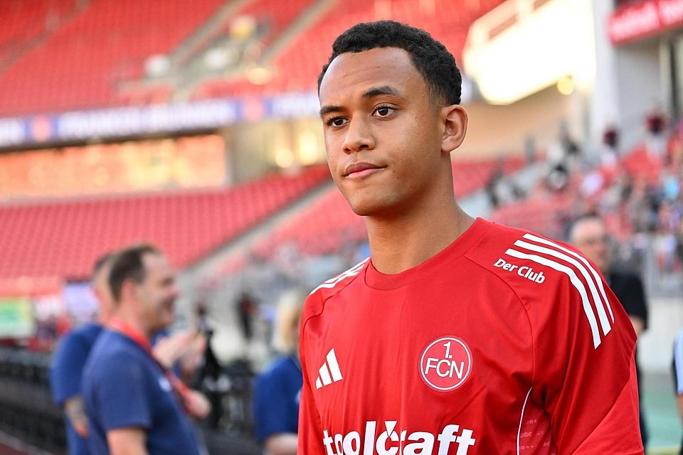 Tarek Buchmann verteidigt nun für den 1. FC Nürnberg. Tarek Buchmann verteidigt nun für den 1. FC Nürnberg.