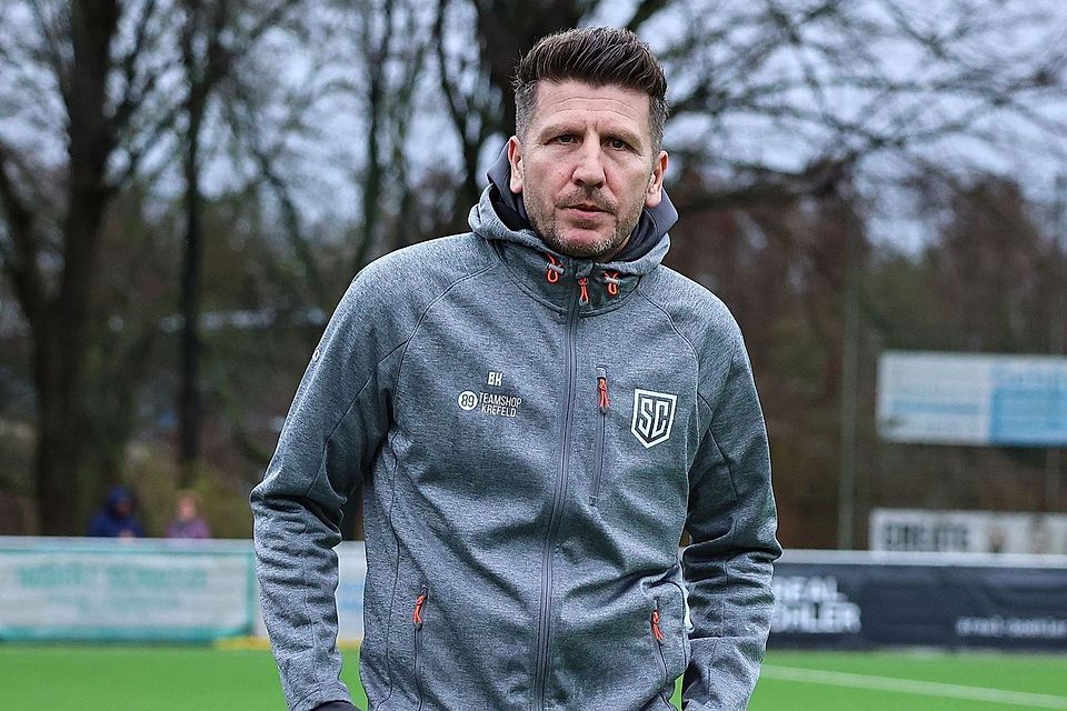 Bekim Kastrati bleibt auch über die Saison hinaus Trainer des SC St. Tönis.