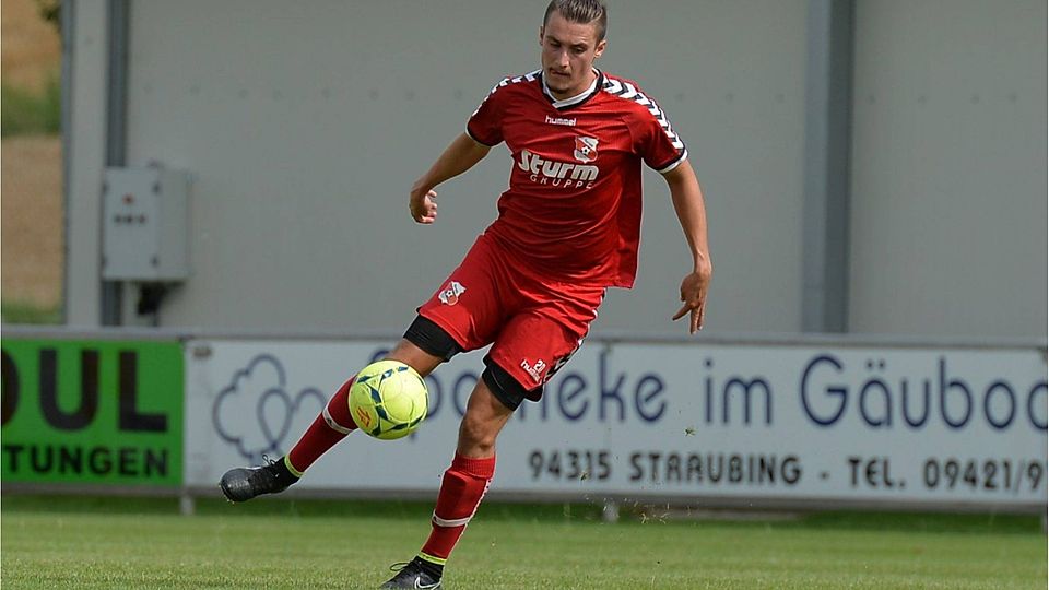Fabian Burmberger kommt von der SpVgg Hankofen zum SV Schalding-Heining F: Hofer