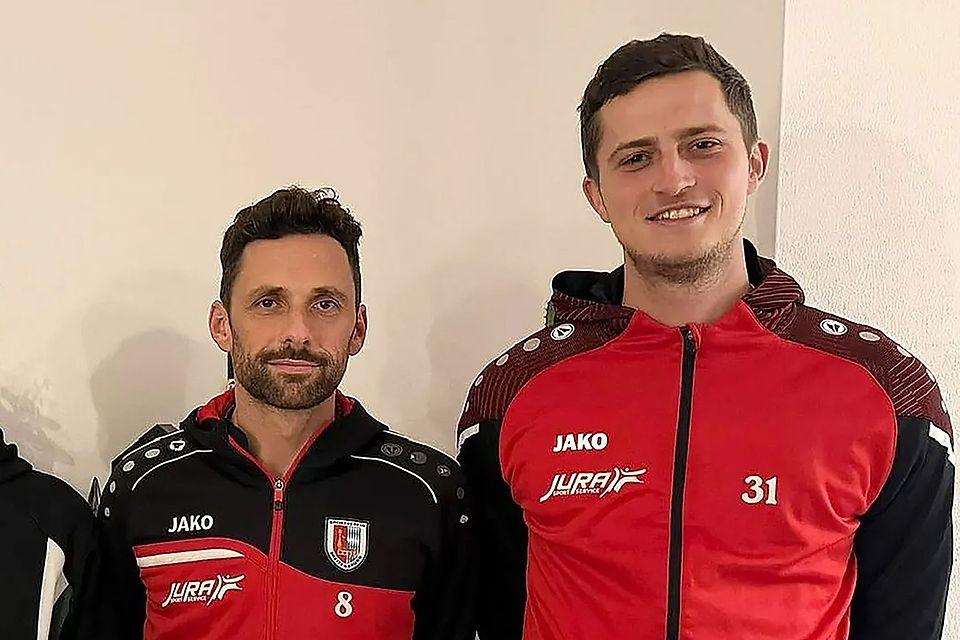 Michael Ferstl (links) und Markus Waffler bilden auch nächste Saison das Trainerduo des SV Breitenbrunn.