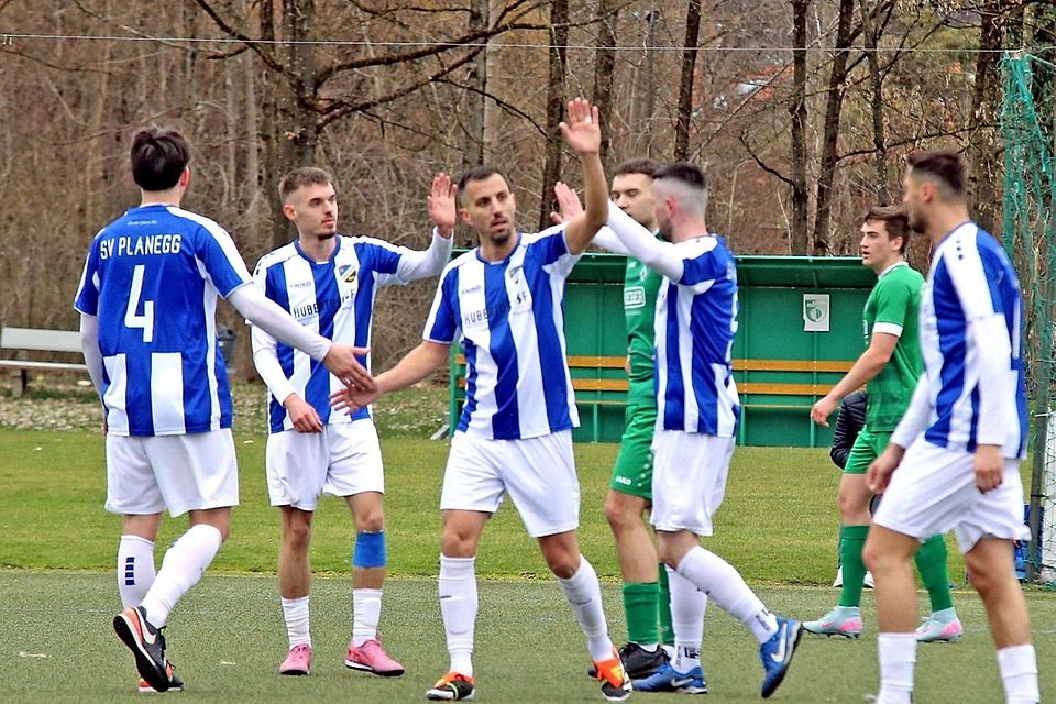 Steht in der zweiten Runde der Aufstieg-Relegation: Der SV Planegg-Krailling. Steht in der zweiten Runde der Aufstieg-Relegation: Der SV Planegg-Krailling.